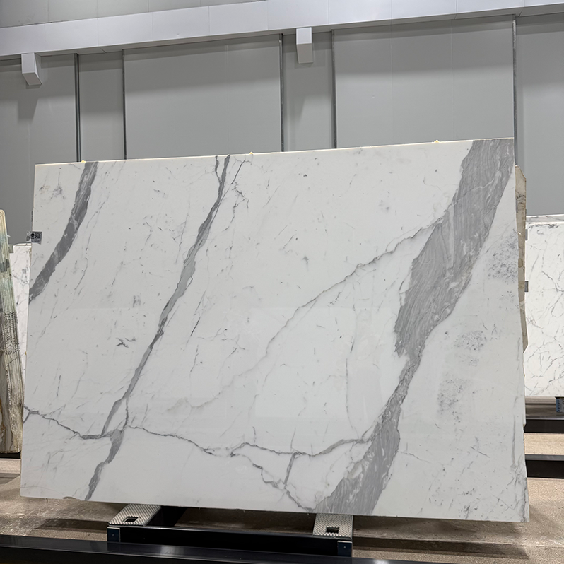 Statuario slab